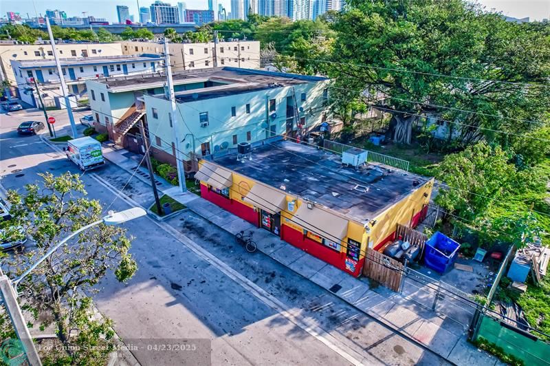 1139 NW 2nd Avenue Miami FL 33136