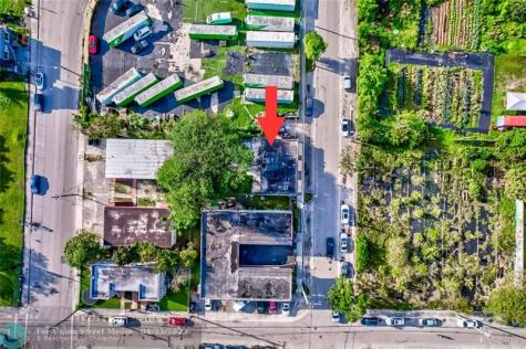 1139 NW 2nd Avenue Miami FL 33136