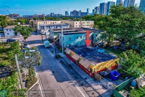 1139 NW 2nd Avenue Miami FL 33136