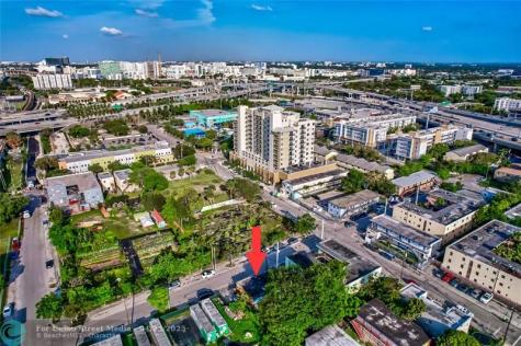 1139 NW 2nd Avenue Miami FL 33136
