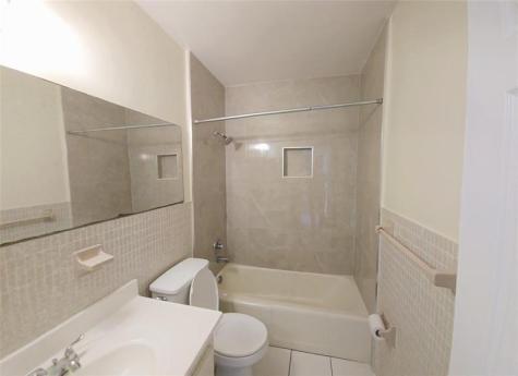 3980 NW 30th Terrace Lauderdale Lakes FL 33309
