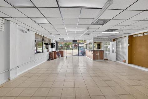 1232 NE 163 Street North Miami Beach FL 33162