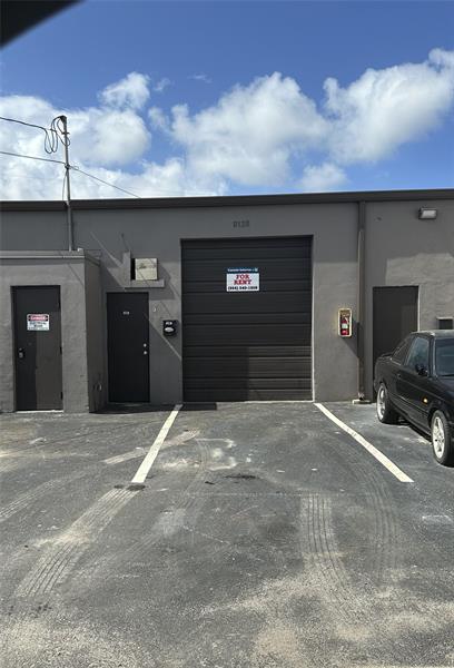 822 NW 45th Street Oakland Park FL 33309