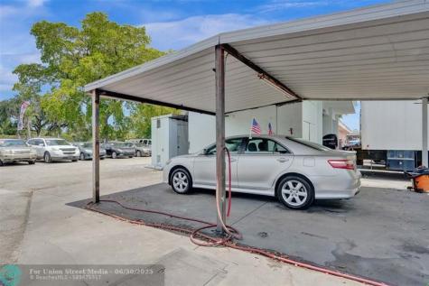 5350 N State Road 7 North Lauderdale FL 33309