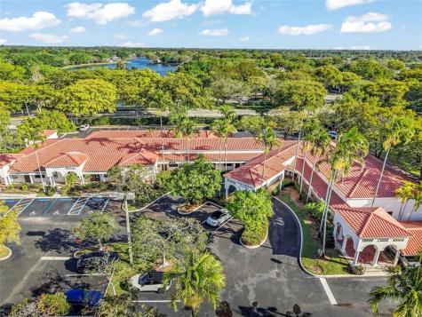 9633 W Broward Boulevard Plantation FL 33324