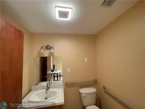 6115 Stirling Road Hollywood FL 33314