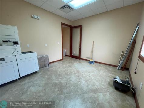 6115 Stirling Road Hollywood FL 33314