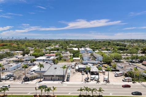 2828 Hollywood Boulevard Hollywood FL 33020