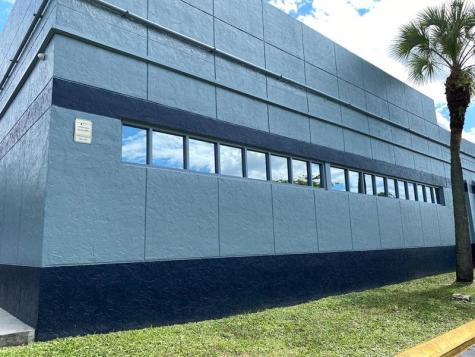 7351 W. Oakland Park Boulevard Lauderhill FL 33319