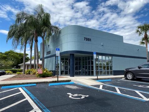 7351 W. Oakland Park Boulevard Lauderhill FL 33319