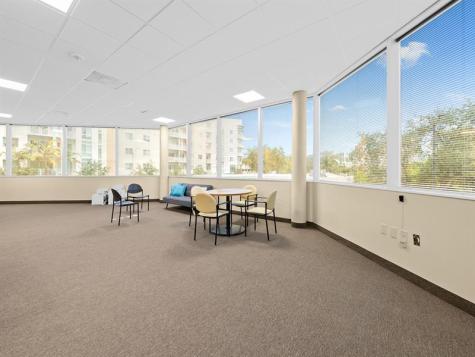 634 NE 3rd Avenue Fort Lauderdale FL 33304