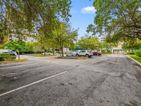 634 NE 3rd Avenue Fort Lauderdale FL 33304