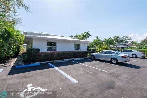 820 NE 21st Drive Wilton Manors FL 33305