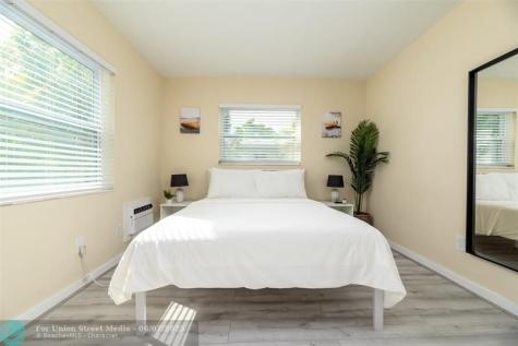 820 NE 21st Drive Wilton Manors FL 33305