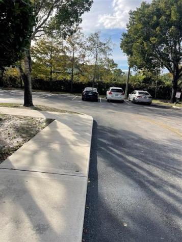 4855 W Hillsboro B-1 Coconut Creek FL 33073