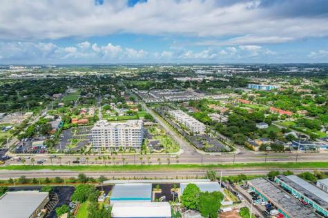 621 NE 1st Avenue Pompano Beach FL 33060