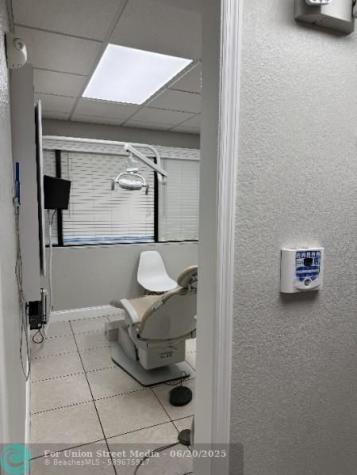 2801 N University Coral Springs FL 33065