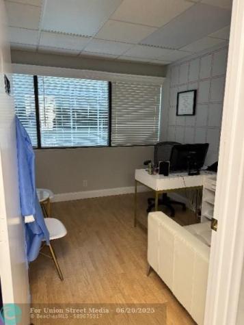 2801 N University Coral Springs FL 33065