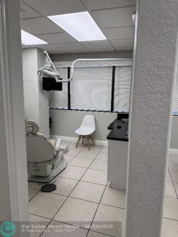 2801 N University Coral Springs FL 33065