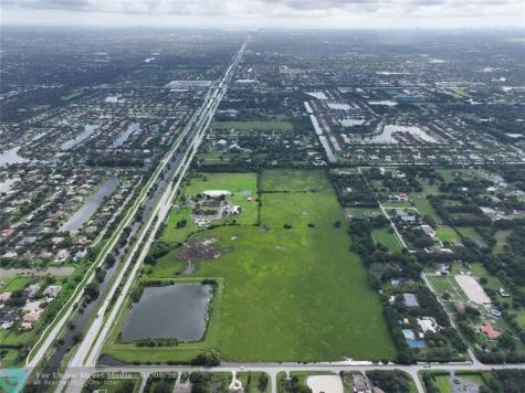 13900 Griffin Road Southwest Ranches FL 33330