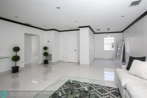 900 S Andrews Avenue Fort Lauderdale FL 33316