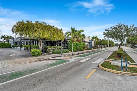 815 NE 13th Street Fort Lauderdale FL 33304