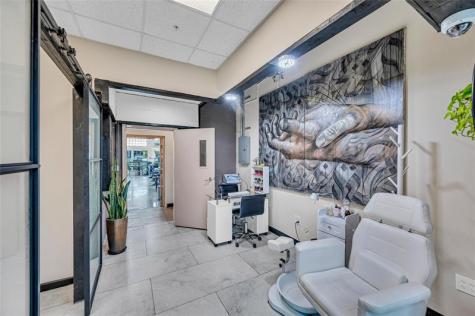815 NE 13th Street Fort Lauderdale FL 33304