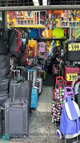 29 SE 1st Avenue Miami FL 33131