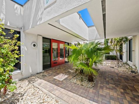 1330 SE 4th Avenue Fort Lauderdale FL 33316