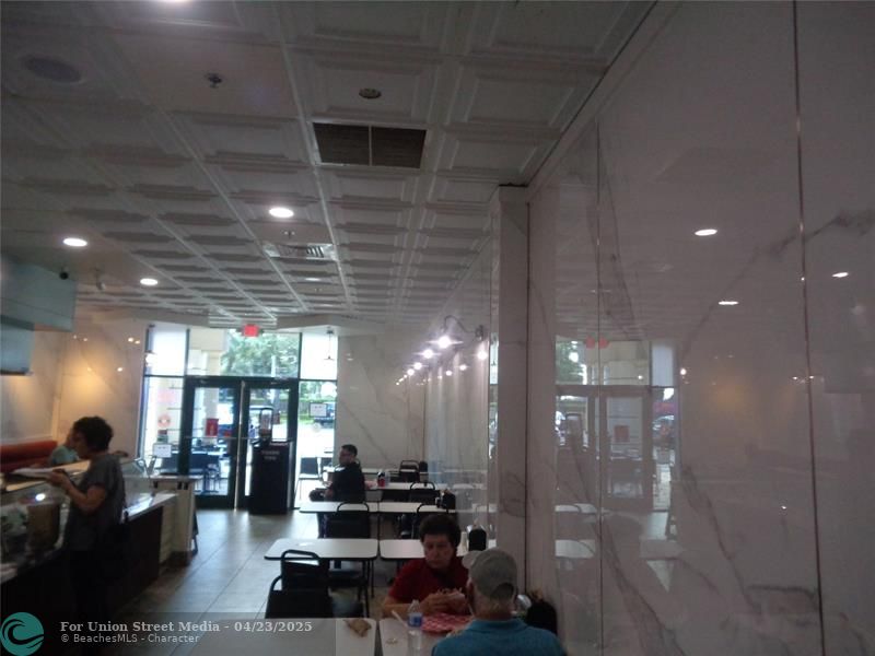 15280 S Jog Road Delray Beach FL 33446