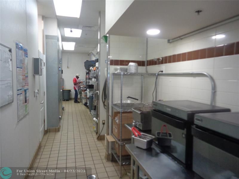 15280 S Jog Road Delray Beach FL 33446