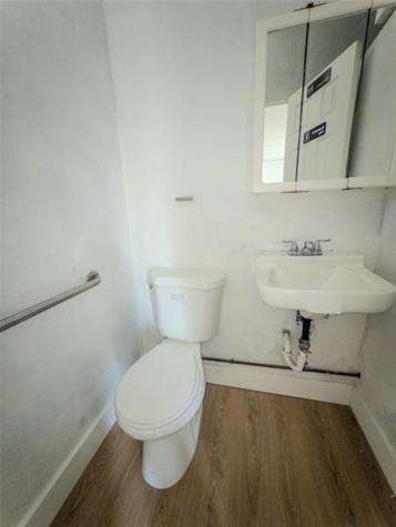 4480 SW 64th Avenue Davie FL 33314