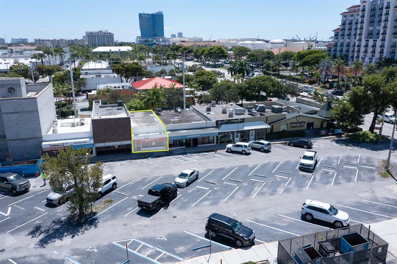 1085 SE 17th Street Fort Lauderdale FL 33316