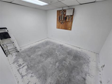 7800 W Oakland Park Boulevard Fort Lauderdale FL 33351