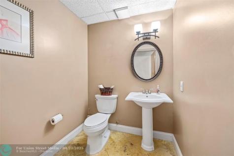 1881 N University Drive Coral Springs FL 33071