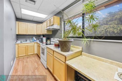 1881 N University Drive Coral Springs FL 33071