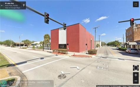 2 W Main Street Avon Park FL 33825