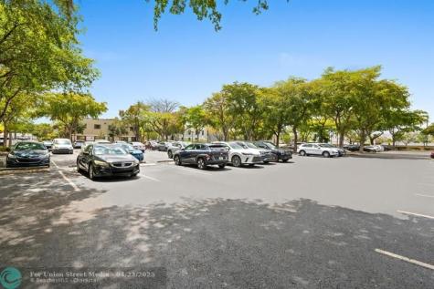 4800 N State Road 7 Lauderdale Lakes FL 33319