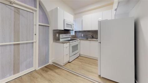 828 Pennsylvania Avenue Miami Beach FL 33139