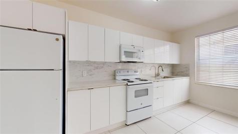 828 Pennsylvania Avenue Miami Beach FL 33139