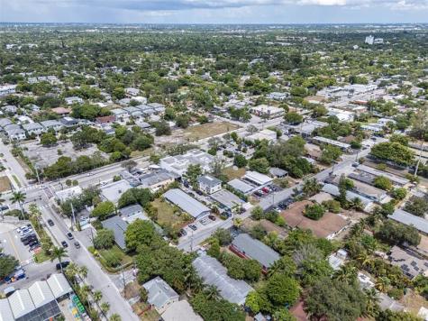 1110 NE 5th Avenue Fort Lauderdale FL 33304