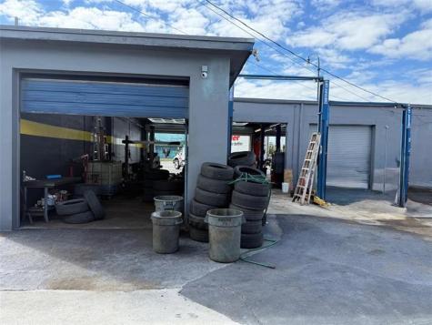 Hallandale Beach FL 33009