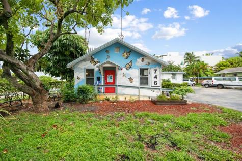 746 NE 3rd Avenue & NE 8th Street Fort Lauderdale FL 33304