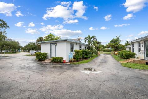 746 NE 3rd Avenue & NE 8th Street Fort Lauderdale FL 33304