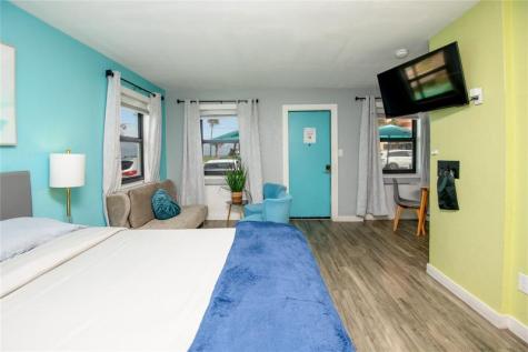 1915 N Atlantic Avenue Daytona Beach FL 32118