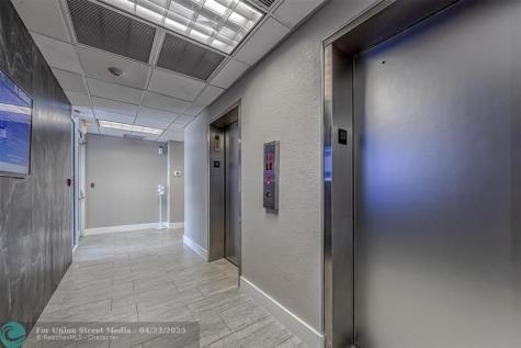 2425 NE 50th Street Fort Lauderdale FL 33308