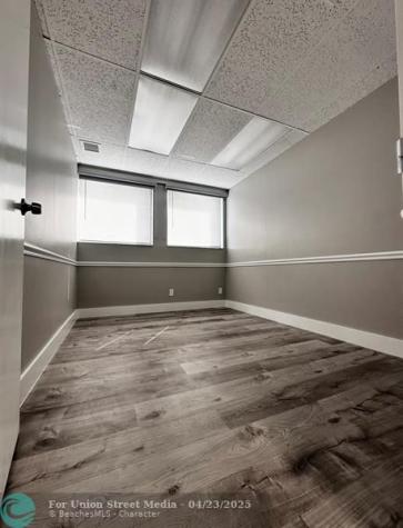 2425 NE 50th Street Fort Lauderdale FL 33308