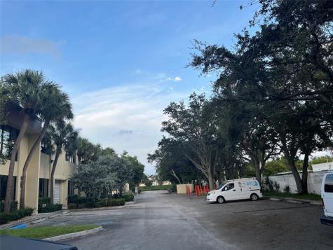 4503 NW 103rd Avenue Sunrise FL 33351