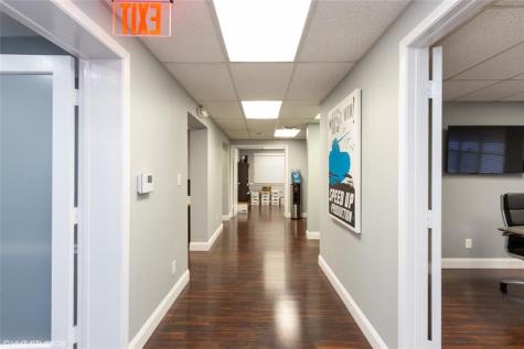 212 SE 8th Street Fort Lauderdale FL 33316