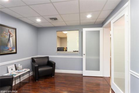 212 SE 8th Street Fort Lauderdale FL 33316